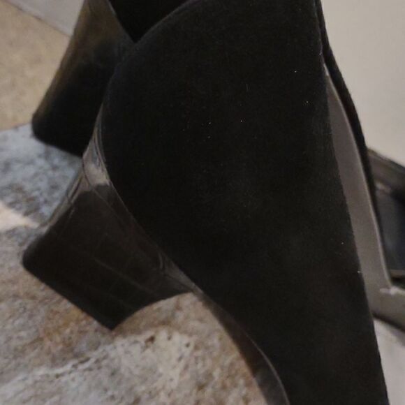 Tahari Peep Tie Heels Size 7.5 - Picture 2 of 7